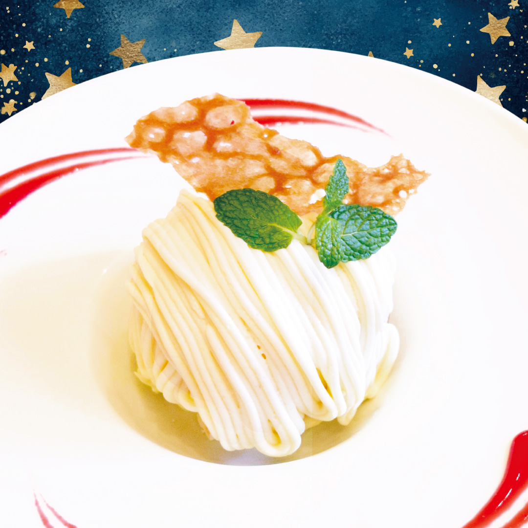 ホワイトチョコと森の赤い果実のモンブランパルフェ