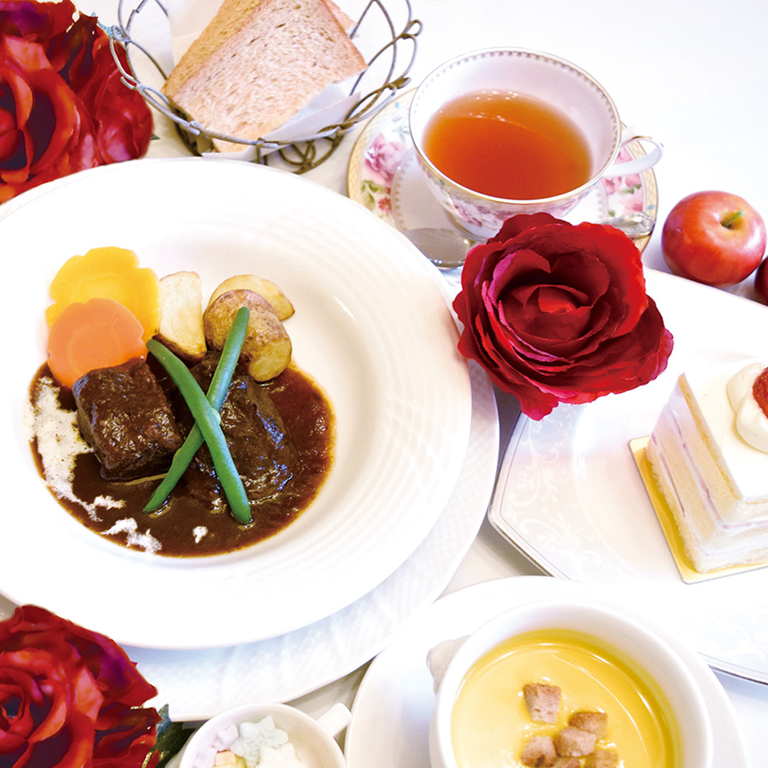 アルションセット：牛ホホ肉の赤ワイン煮込み