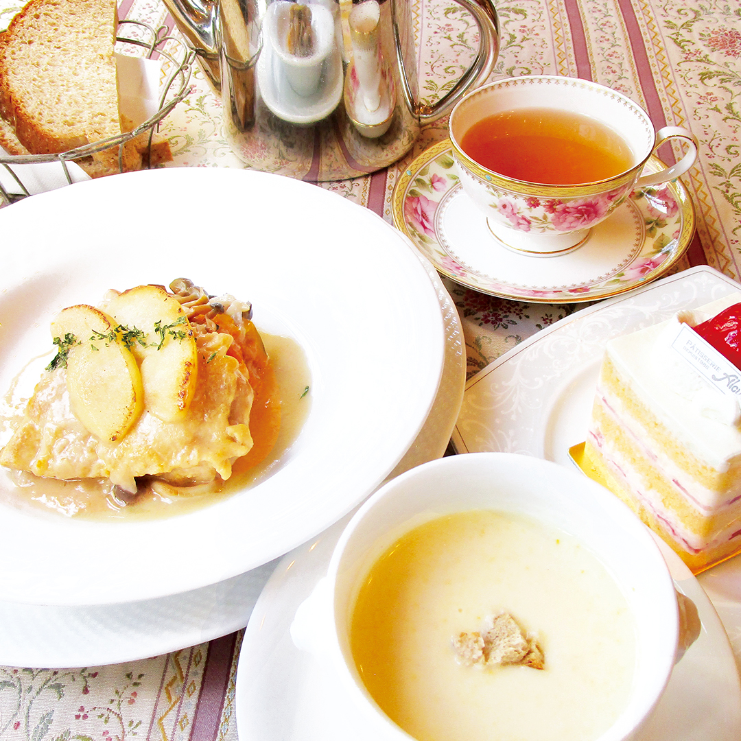 アルションセット：鶏モモ肉のシードル煮